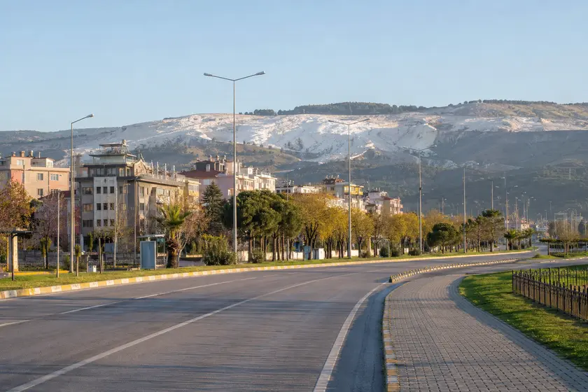 Denizli Polis Merkezleri – Adres, Konum ve Yol Tarifi Denizli polis merkezleri adres, konum ve yol tarifi rehberi için şehir merkezi ulaşım görünümü