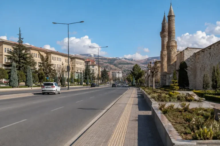 Sivas Polis Merkezleri Rehberi Sivas polis merkezleri adres telefon ve yol tarifi rehberi