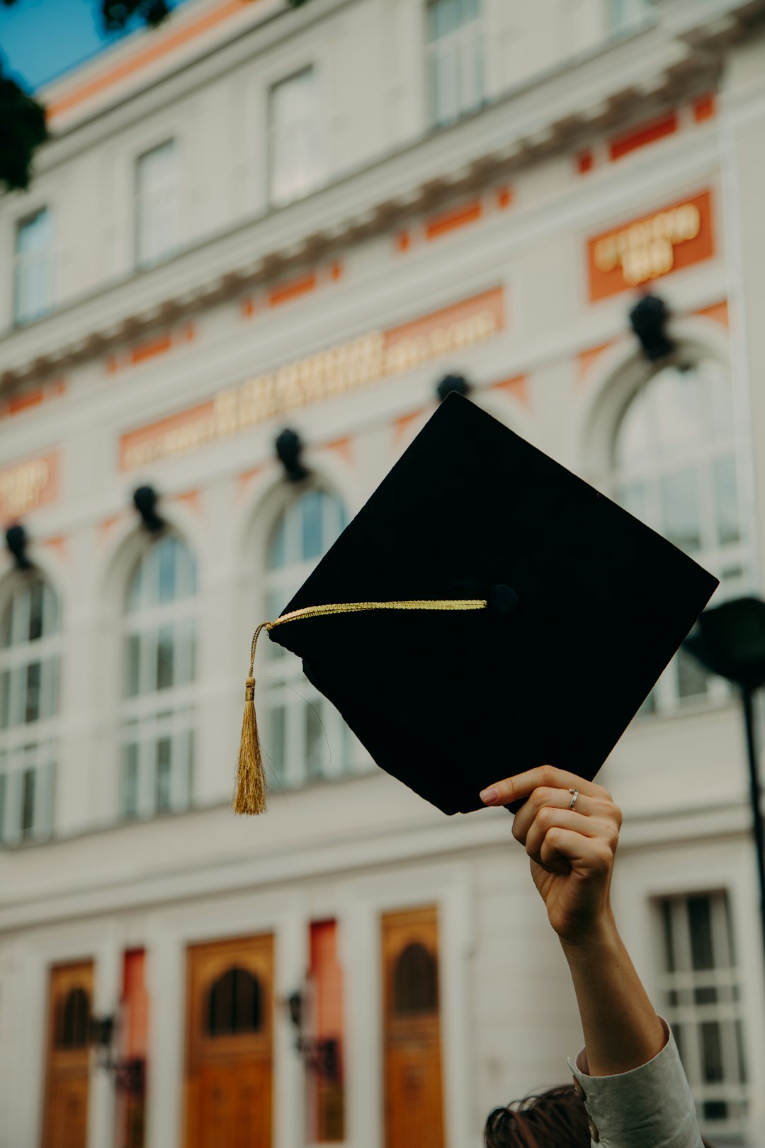 الإقامة في تركيا بعد التخرج من الجامعة والعمل بعد الدراسة