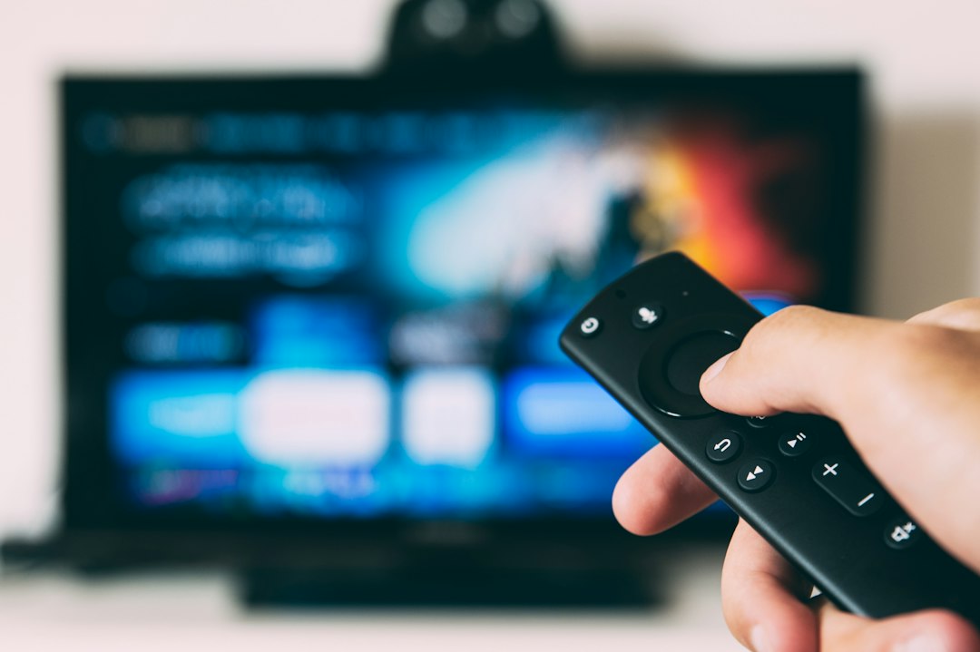 Televizyon ekranı ve medya yayıncılığı